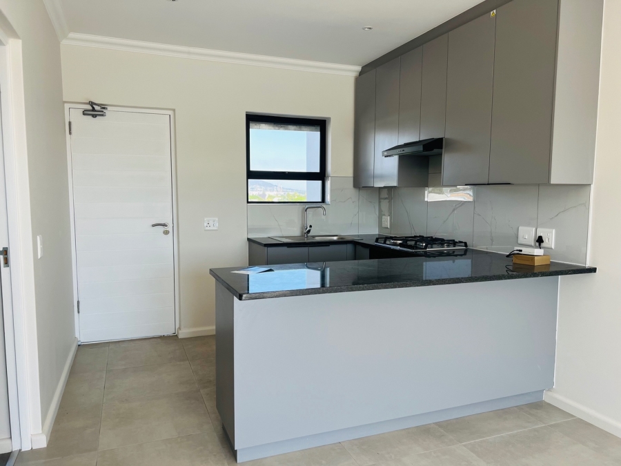2 Bedroom Property for Sale in Table View Western Cape